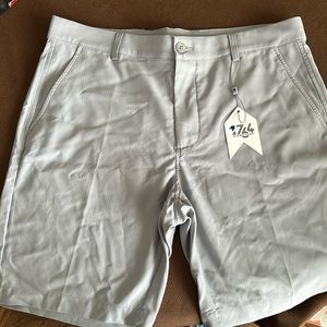 1764 men’s golf shorts.